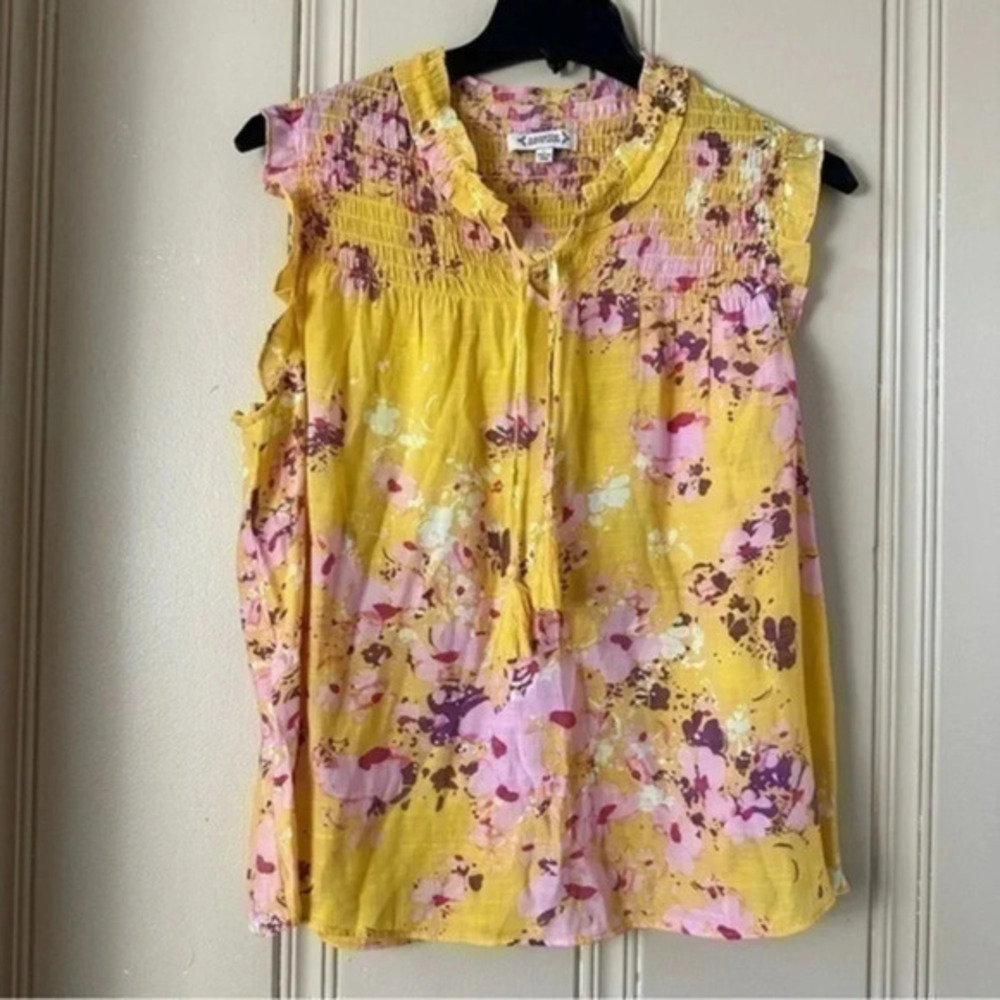 Nanette Lenore Women’s Floral tops size Large